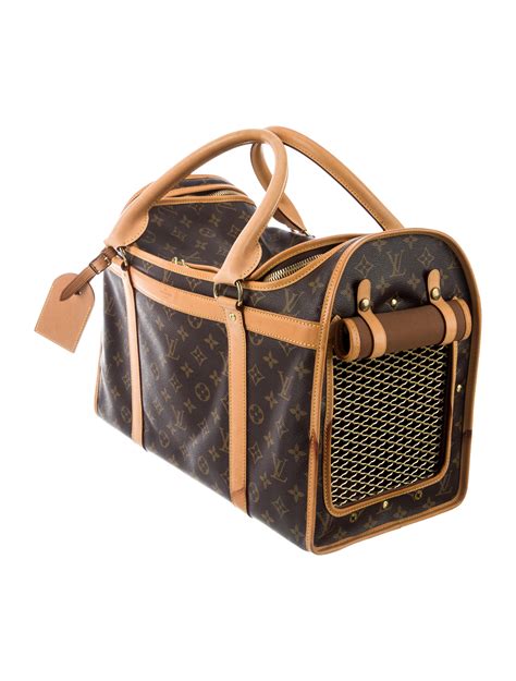 louis vuitton pet carrier 40